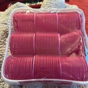 Jumbo self grip hair rollers
